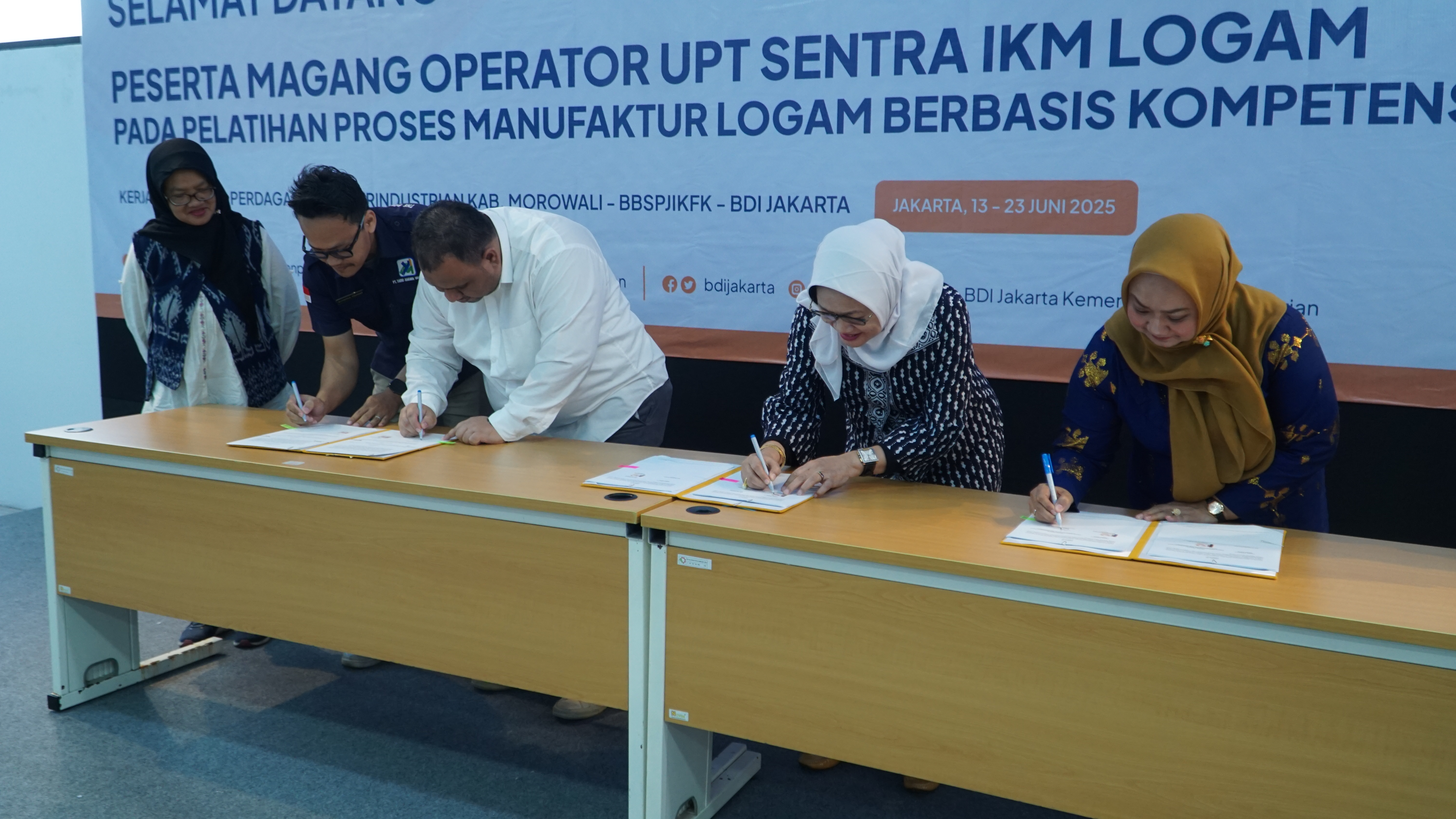 KOLABORASI UNIT KEMENPERIN DUKUNG KOMPETENSI SDM INDUSTRI MOROWALI